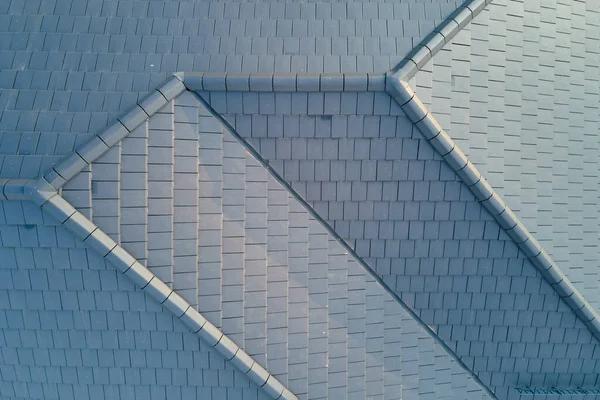 Know the Real Cost of Roof Replacement in 2025