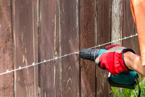 How Fencing Installation Companies Upgrade Outdoor Living Spaces